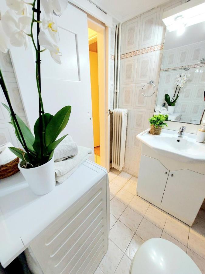 Lovely Equipped Apartment In Kallithea Атина Екстериор снимка